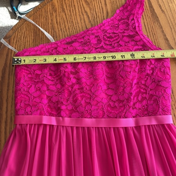 David’s Bridal Begonia Long One Shoulder Lace Prom Dress Size 6 Color Pink NWT - Picture 13 of 14